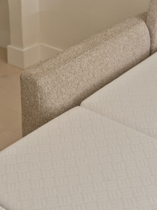 Clara Comfort Sleeper - Image 5