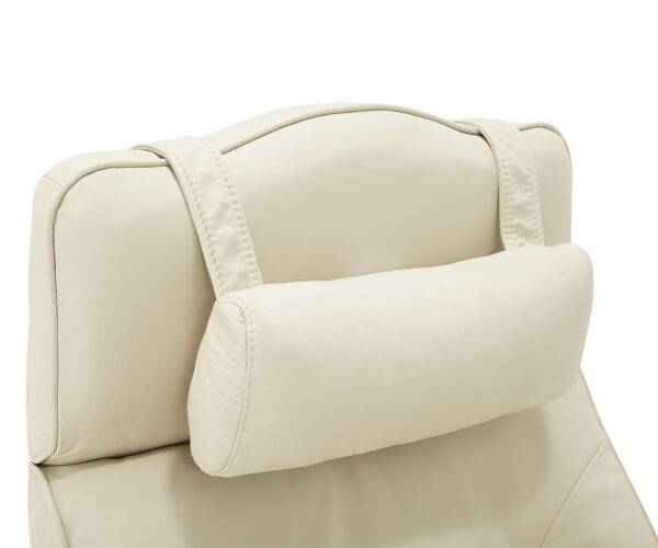 Zoe - Image 11