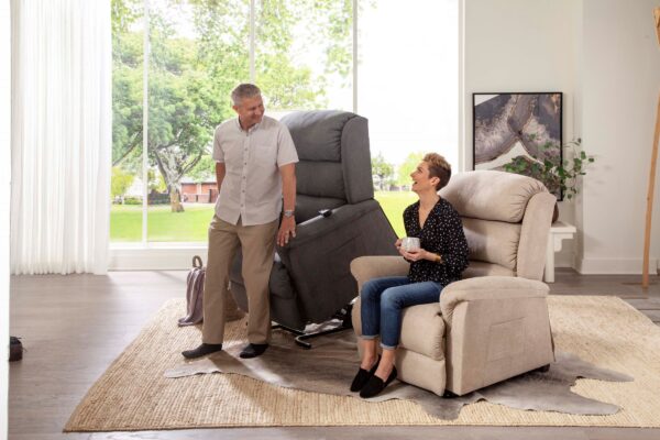 Polaris Power Lift Recliner with Heat & Massage - Image 7
